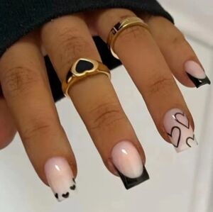 🔥3/$21 Black French tips and Hearts design Press on False nails